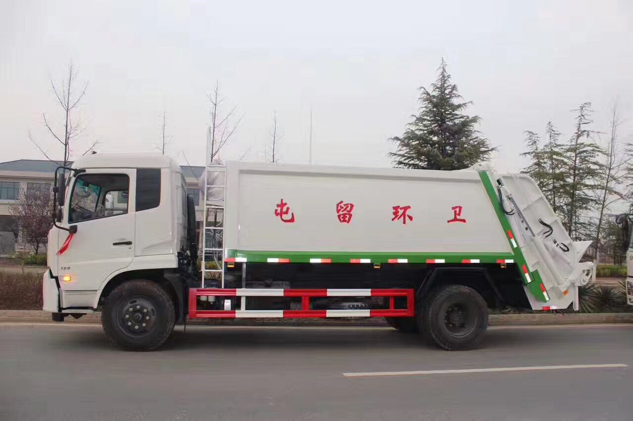 壓縮垃圾車圖片