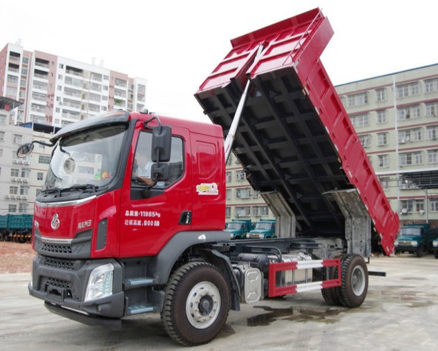 東風柳汽新乘龍M3自卸車