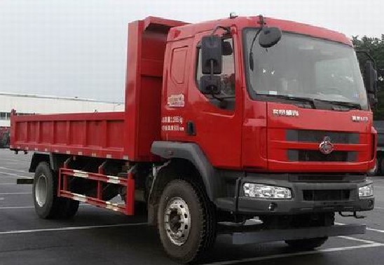 東風柳汽新乘龍M3自卸車