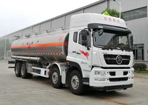 重汽斯太爾前四后八鋁合金運油車圖片