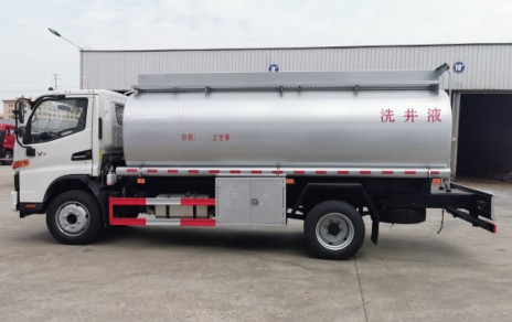 國六江淮高端駿鈴11方供液運(yùn)輸車