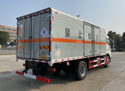 國六東風(fēng)天錦二類毒性氣體廂式運(yùn)輸車