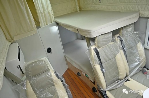 齊星大通T60單排越野升頂分時(shí)四驅(qū)房車星浩DT2221-1（5座）