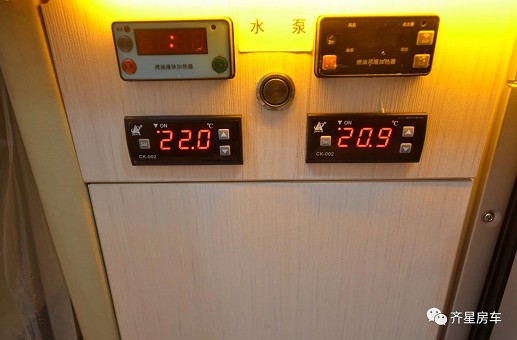 齊星大通T60單排越野升頂分時(shí)四驅(qū)房車星浩DT2221-1（5座）